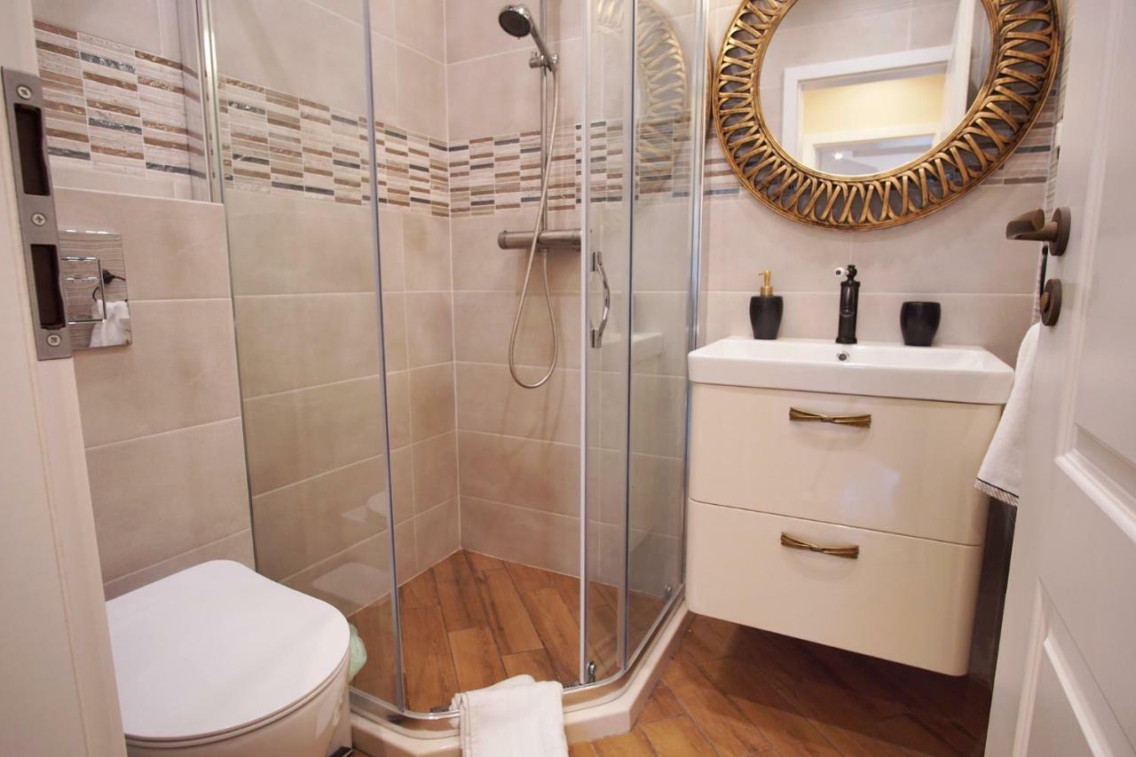 Apartment Audrey By Sofiaspot - Central, Metro To Airport Экстерьер фото